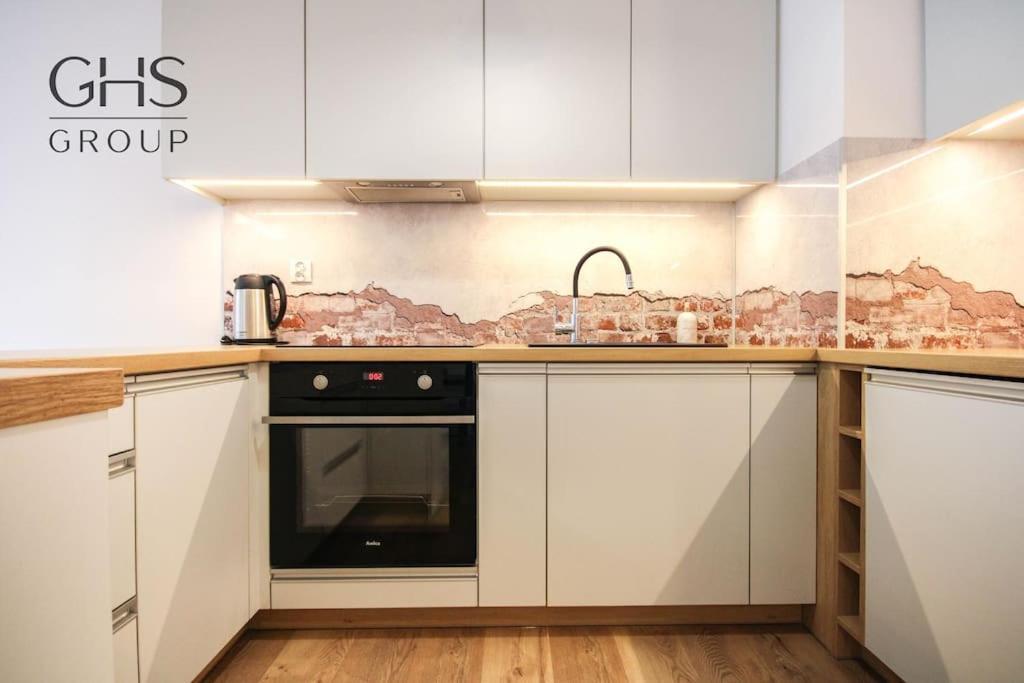 Apartament W Budynku Nad Wisla, Barska 69 Krakow Bagian luar foto